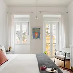 Traditional 2 Bedroom With Amazing Garden - Fiona - 26579al Apartamento Lisboa