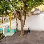Traditional 2 Bedroom With Amazing Garden - Fiona - 26579al Apartamento Lisboa