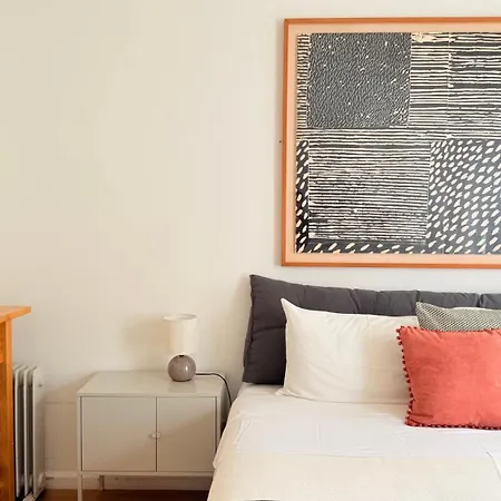 Traditional 2 Bedroom With Amazing Garden - Fiona - 26579al * Lisboa