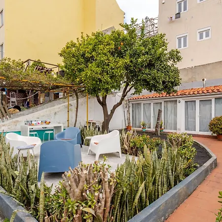 Traditional 2 Bedroom With Amazing Garden - Fiona - 26579al * Lisboa