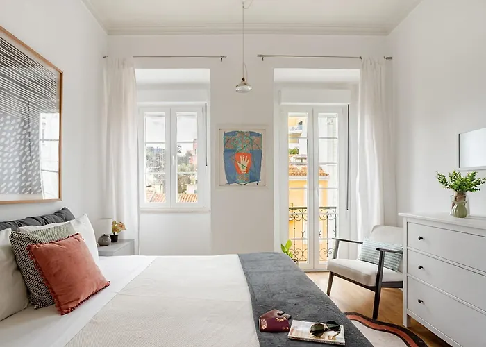 Traditional 2 Bedroom Apartment With Amazing Garden - Fiona - 26579Al Lägenhet
