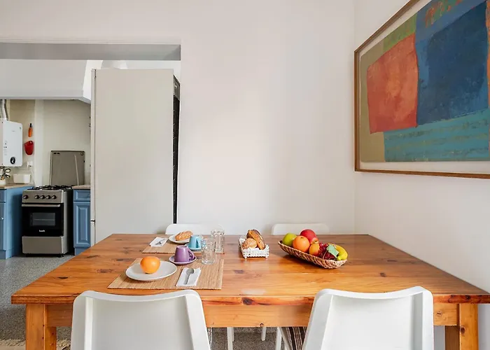 Traditional 2 Bedroom Apartment With Amazing Garden - Fiona - 26579Al Lägenhet