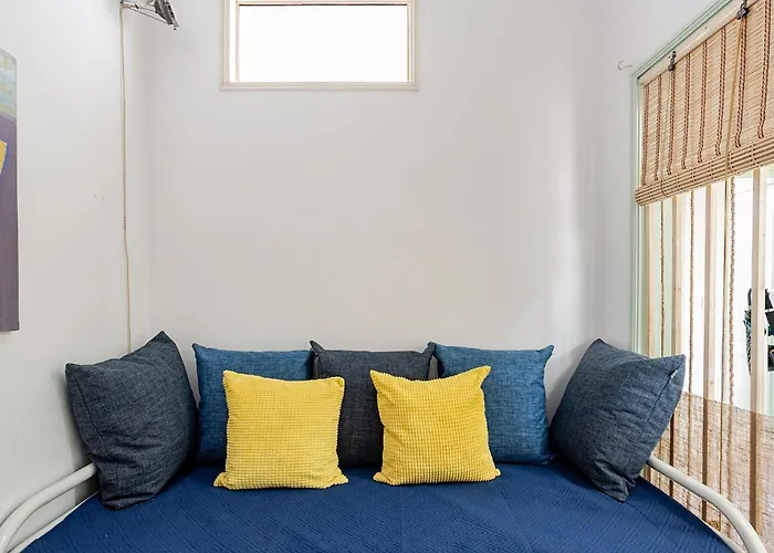 Traditional 2 Bedroom Apartment With Amazing Garden - Fiona - 26579Al Lisboa